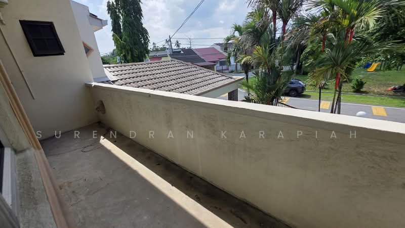Rumah Berkembar untuk Dijual di Taman Wangi (Klang) - Surendran Karapiah - Balcony - PropertyGuru.com.my