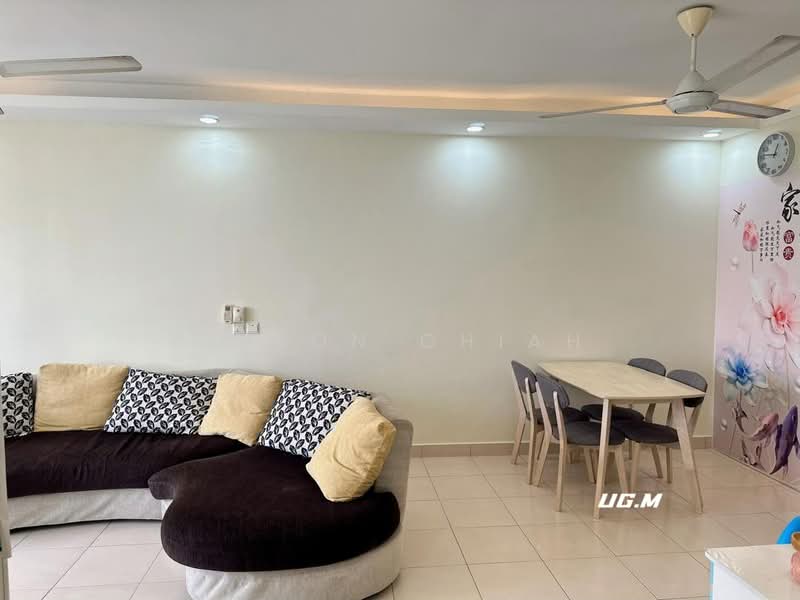 Pangsapuri untuk Disewa di Seri Baiduri - Mason Chiah - Living Room - PropertyGuru.com.my