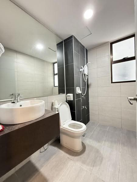 Kondominium untuk Disewa di Admiral Residences - Elson Tay - Bathroom - PropertyGuru.com.my
