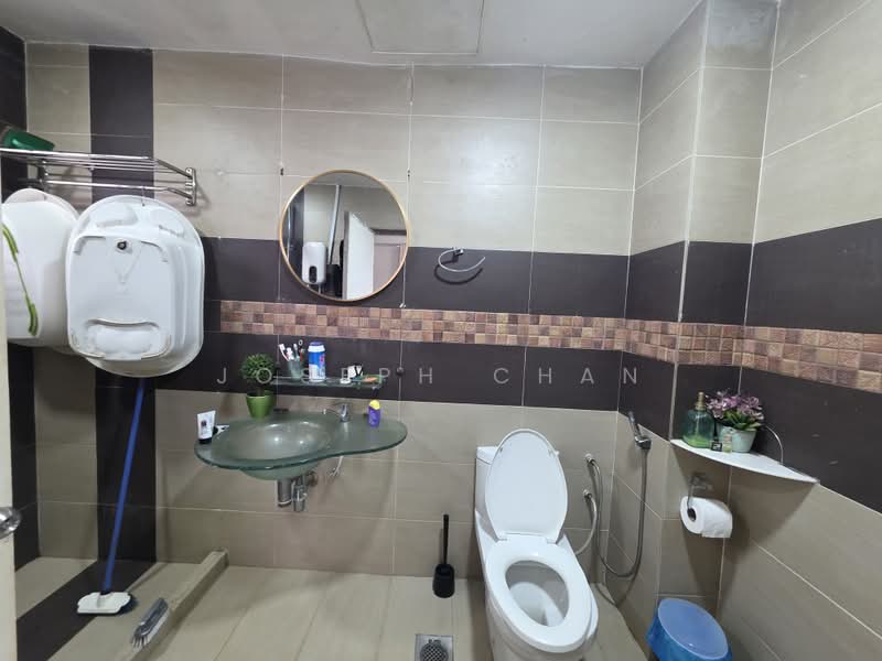 Condominium for Sale at Sri Alam Condominium - Joseph Chan - Bathroom - PropertyGuru.com.my