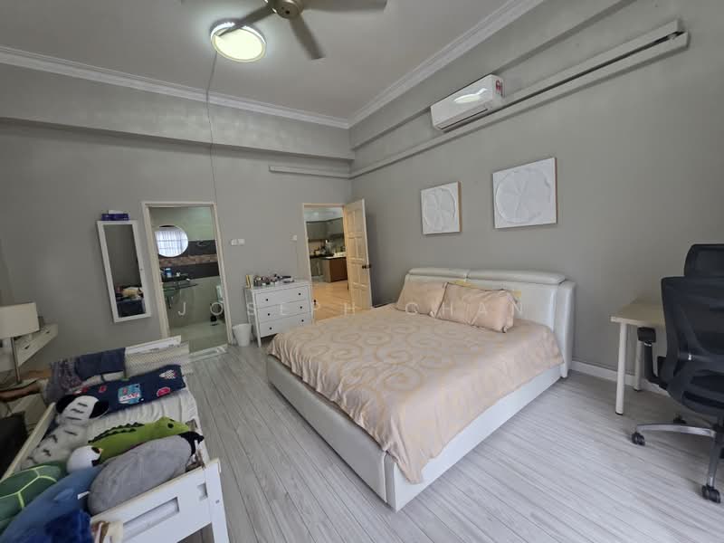 Condominium for Sale at Sri Alam Condominium - Joseph Chan - Bedroom - PropertyGuru.com.my