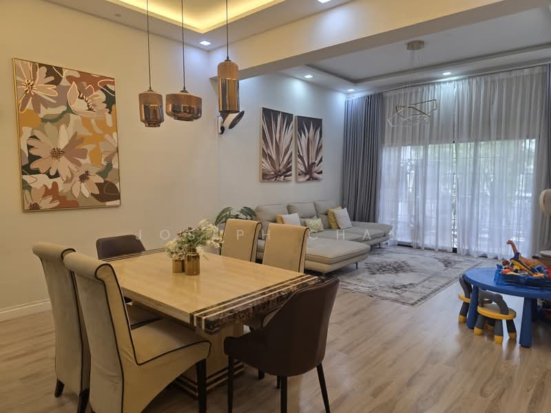 Condominium for Sale at Sri Alam Condominium - Joseph Chan - Living Room - PropertyGuru.com.my