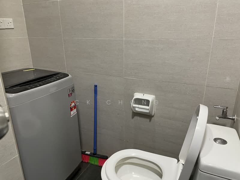 Servis Apartment untuk Disewa di Queensville - CK Chong - Bathroom - PropertyGuru.com.my