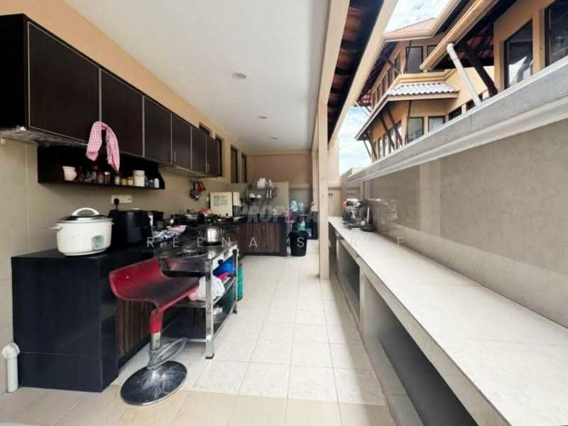Rumah Berkembar untuk Dijual di Sri Hartamas (Kuala Lumpur) - Reena Sarif - Kitchen - PropertyGuru.com.my