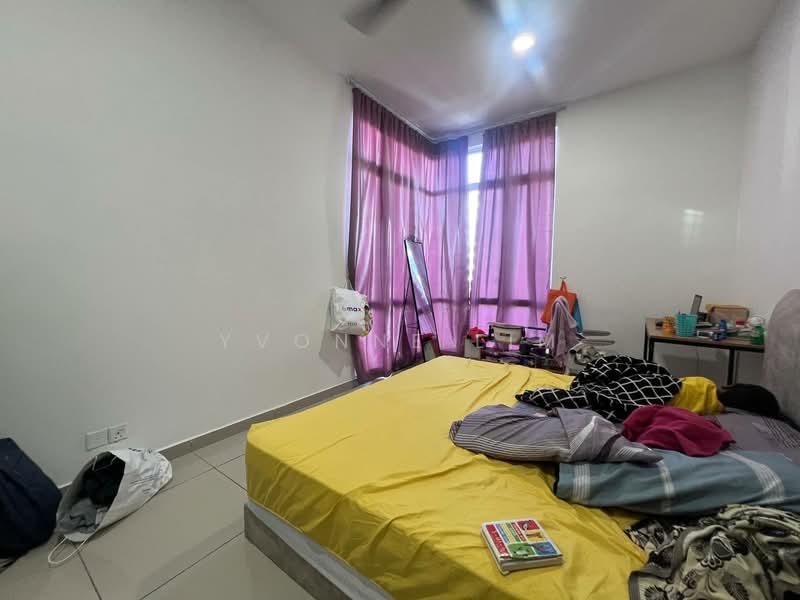 Service Residence for Sale at THE SENAI GARDEN (PANGSAPURI IMPIAN SENAI) - Yvonne Lim - Bedroom - PropertyGuru.com.my