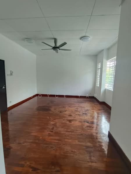 2-storey Terraced House for Rent in Kota Kemuning (Shah Alam) - Joyce Yap - Living Room - PropertyGuru.com.my