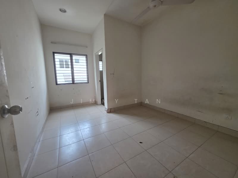 2-storey Terraced House for Sale in Bandar Seri Coalfields (Sungai Buloh) - Jimmy Tan - Interior - PropertyGuru.com.my