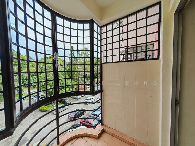 Pangsapuri untuk Dijual di Opal Apartment Kepong - Katherine Leong - Balcony - PropertyGuru.com.my