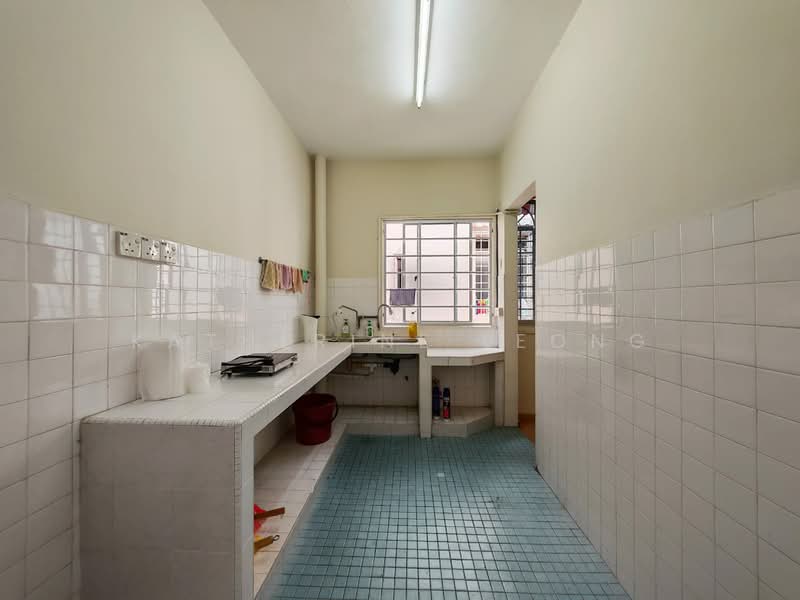 Pangsapuri untuk Dijual di Opal Apartment Kepong - Katherine Leong - Kitchen - PropertyGuru.com.my