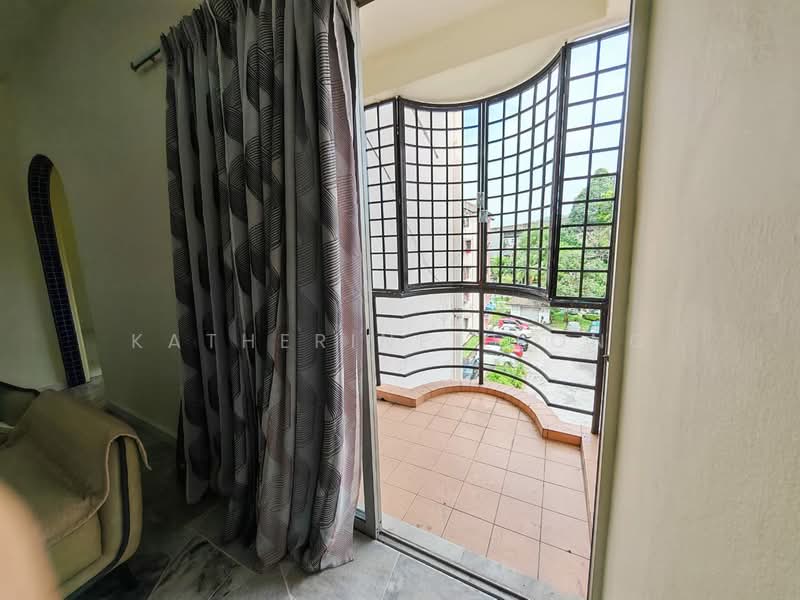 Pangsapuri untuk Dijual di Opal Apartment Kepong - Katherine Leong - Balcony - PropertyGuru.com.my