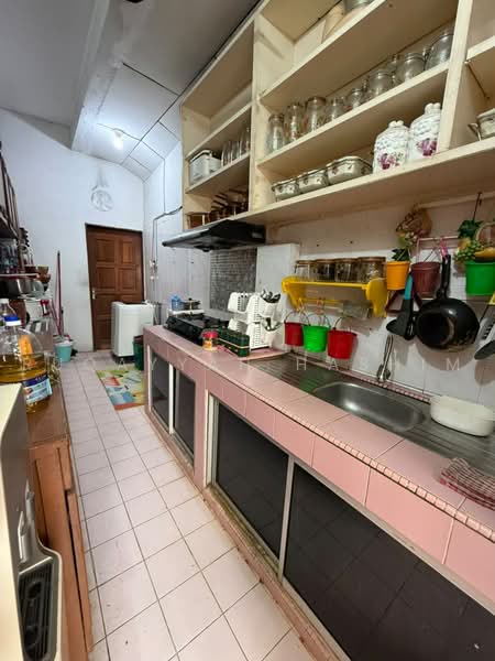 Bungalow Land for Sale in Ampang (Selangor) - Ruqayyah Hashim - Kitchen - PropertyGuru.com.my