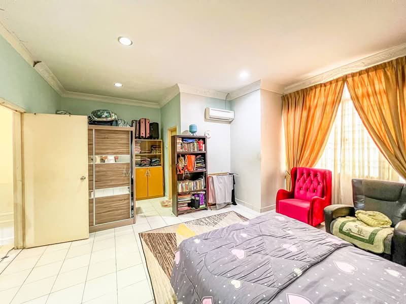 2-storey Terraced House for Sale in Taman Pelangi Semenyih (Semenyih) - Mahafiz . - PropertyGuru.com.my