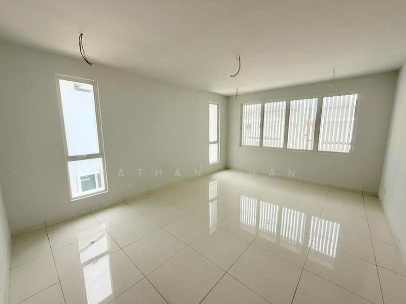 Semi-Detached House for Sale in Bandar Seri Alam (Masai) - Nathan Chan - PropertyGuru.com.my