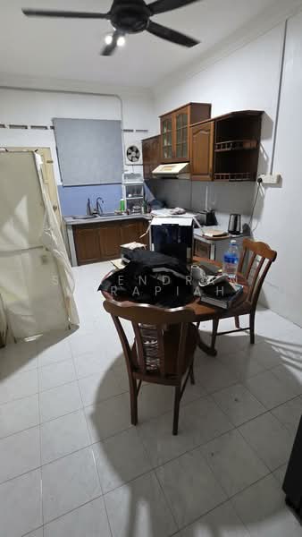 Rumah Teres 1 Tingkat untuk Dijual di Taman Jaya Utama (Telok Panglima Garang) - Surendran Karapiah - Kitchen - PropertyGuru.com.my