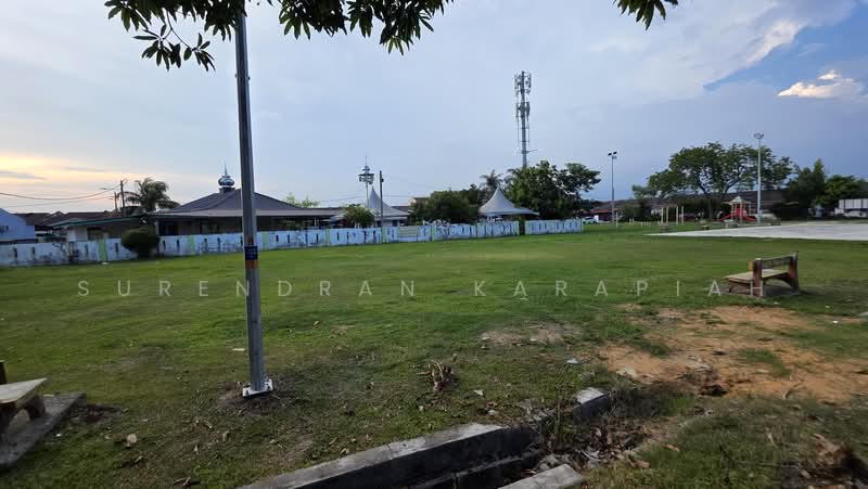 Rumah Teres 1 Tingkat untuk Dijual di Taman Jaya Utama (Telok Panglima Garang) - Surendran Karapiah - Exterior - PropertyGuru.com.my