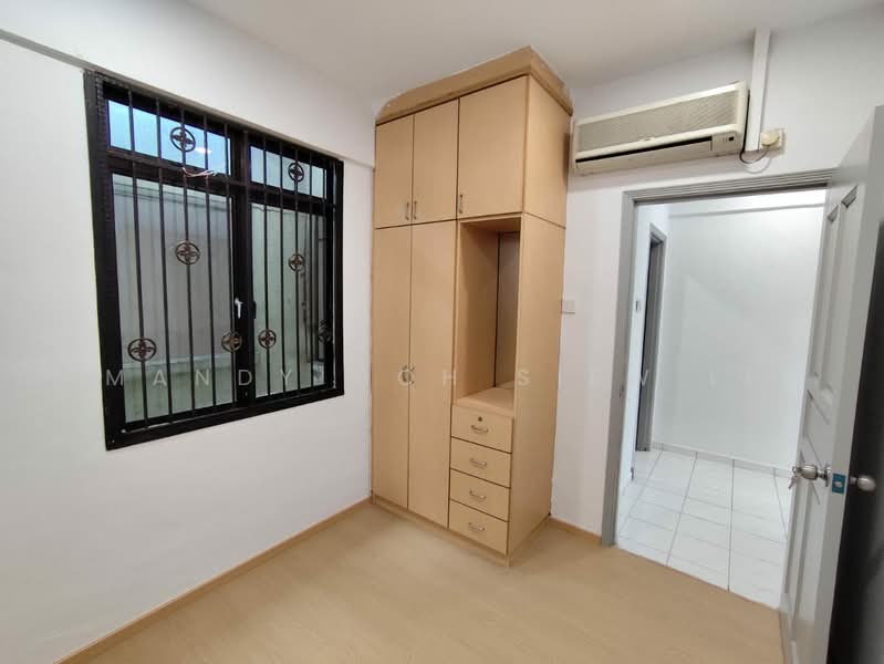 Kondominium untuk Dijual di Skudai Villa - Mandy Goh Siew Li - Bedroom - PropertyGuru.com.my