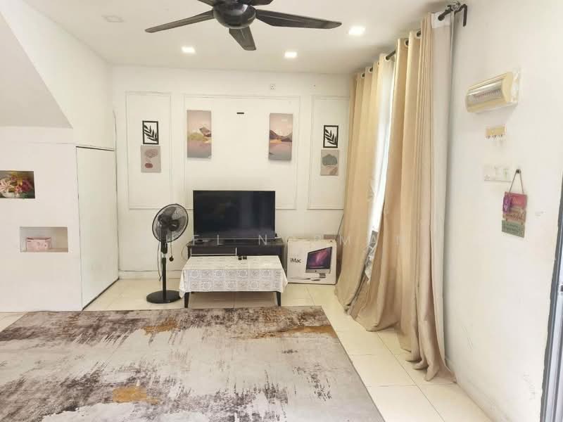 2.5-storey Terraced House for Sale in Senai (Johor) - Sufi Norman - Living Room - PropertyGuru.com.my