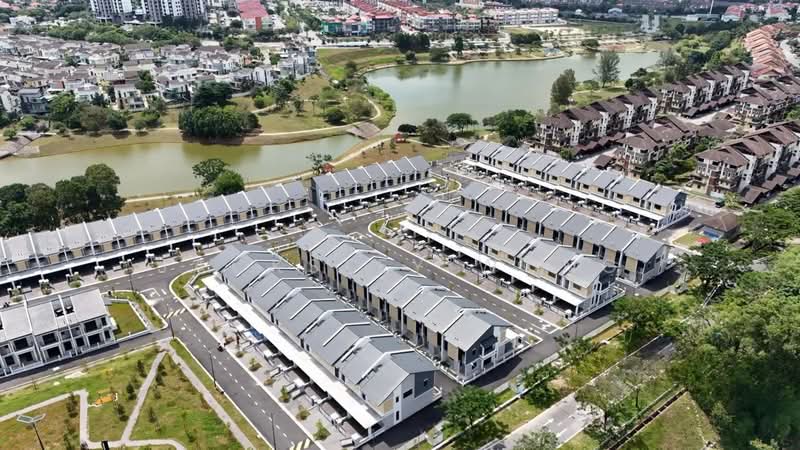 Rumah Teres 2 Tingkat untuk Dijual di Bandar Tun Hussein Onn (Cheras) - Jacksley Wong - Exterior - PropertyGuru.com.my