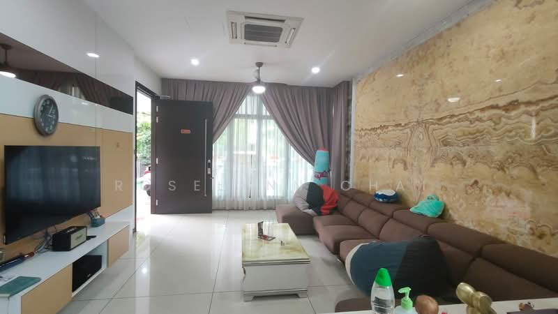 Rumah Banglo untuk Dijual di Senibong Cove (Masai) - Roselynn Chai - Living Room - PropertyGuru.com.my