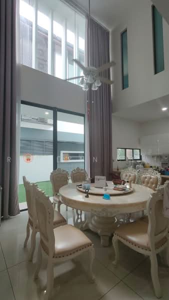 Rumah Banglo untuk Dijual di Senibong Cove (Masai) - Roselynn Chai - Dining Room - PropertyGuru.com.my