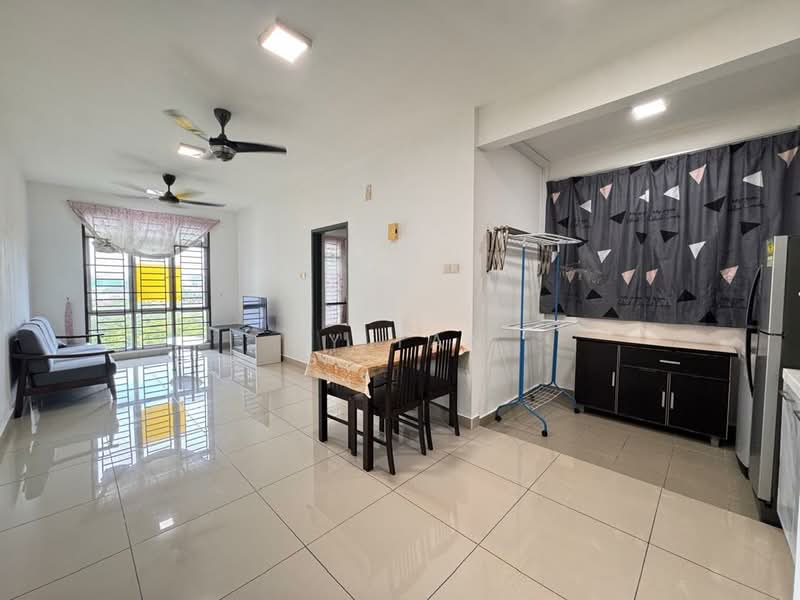 Servis Apartment untuk Disewa di D'Ambience Residences (Pangsapuri Ikatan Flora) - SY Tan - Living Room - PropertyGuru.com.my