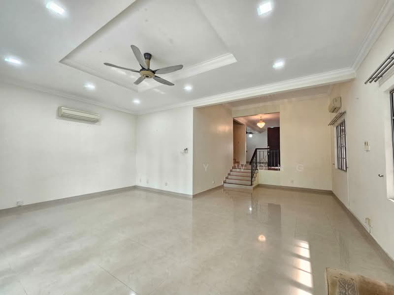 Rumah Berkembar untuk Dijual di Taman Lagenda Mas (Cheras) - Jacksley Wong - Living Room - PropertyGuru.com.my