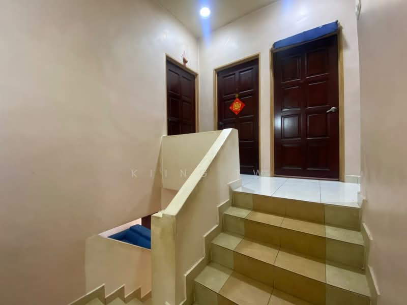 Rumah Teres 2-Tingkat untuk Dijual di Kepong (Kuala Lumpur) - Kiing TW - Corridor - PropertyGuru.com.my