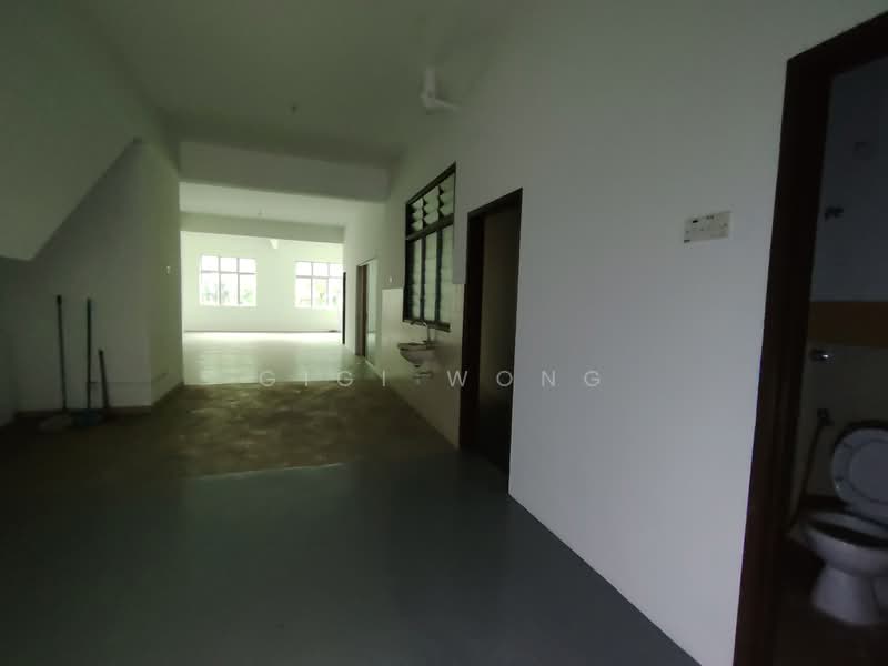 Shop for Rent in Taman Bukit Beruang (Bukit Baru) - Gigi Wong - PropertyGuru.com.my
