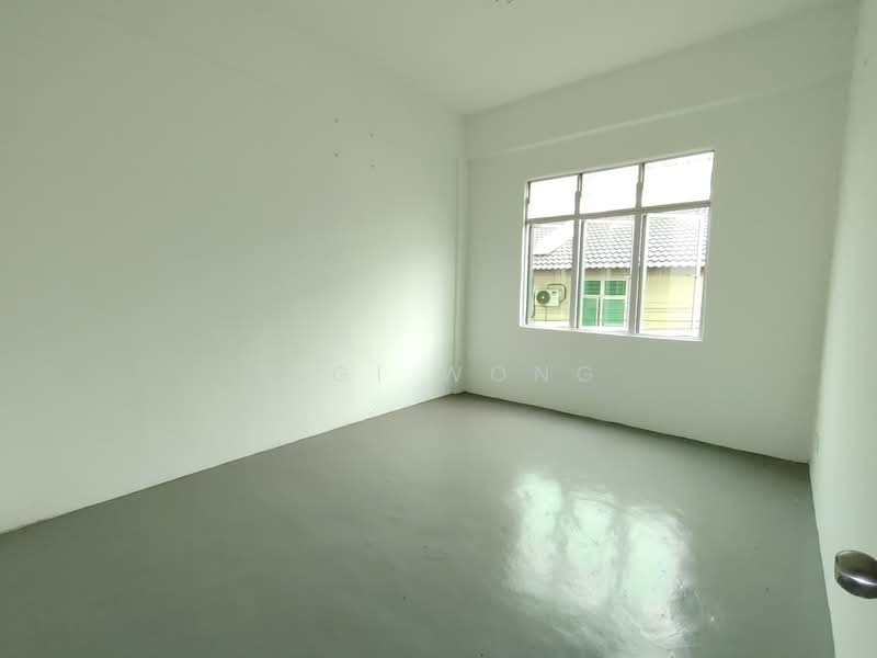 Shop for Rent in Taman Bukit Beruang (Bukit Baru) - Gigi Wong - PropertyGuru.com.my