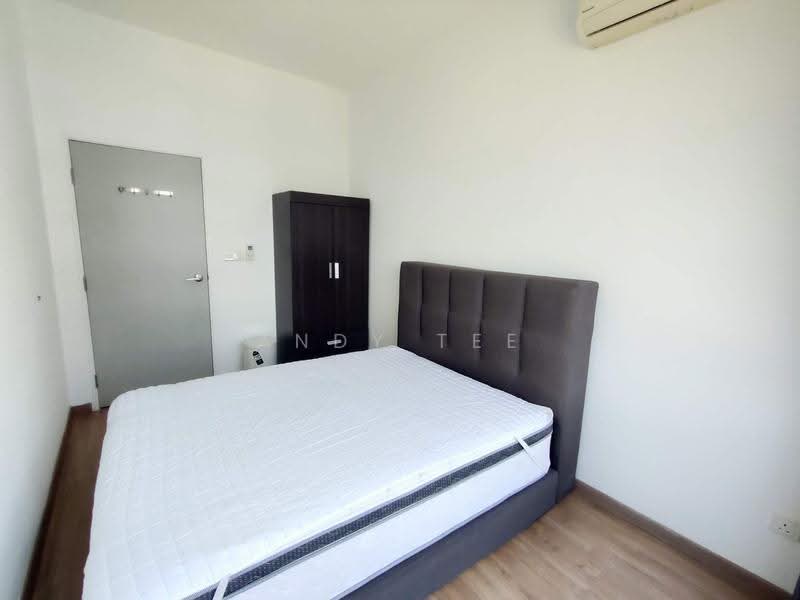 Condominium for Rent at The Greens (Residensi Hijauan) @ Subang West - Andy Tee - 2nd Bedroom With Air-Con, Wardrobe - PropertyGuru.com.my