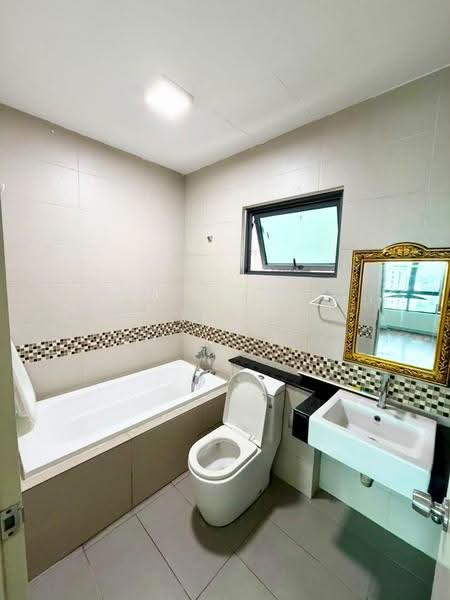 Kondominium untuk Disewa di The Vyne - Rex Tan - Bathroom - PropertyGuru.com.my