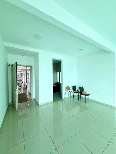 Kondominium untuk Disewa di The Vyne - Rex Tan - Living Room - PropertyGuru.com.my
