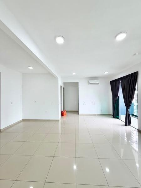 Kondominium untuk Disewa di The Vyne - Rex Tan - Living Room - PropertyGuru.com.my