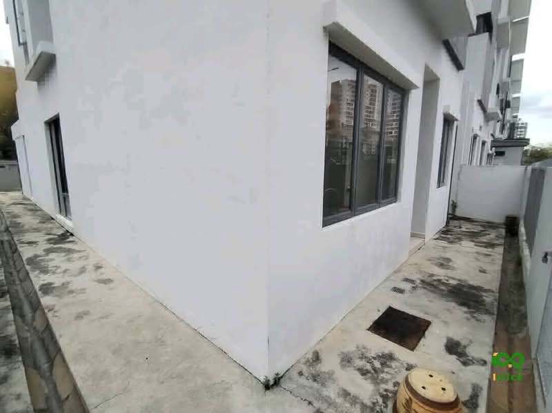 3-storey Terraced House for Sale in Mutiara Heights (Kajang) - Even Chong - Exterior - PropertyGuru.com.my