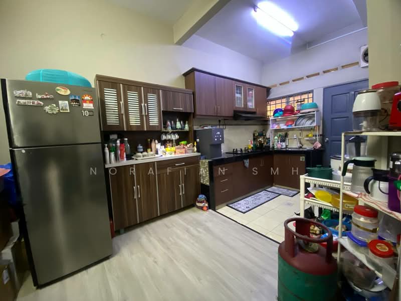 2-storey Terraced House for Sale in Banting (Selangor) - Norafian SMH - PropertyGuru.com.my