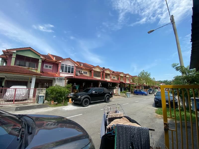 2-storey Terraced House for Sale in Banting (Selangor) - Norafian SMH - PropertyGuru.com.my