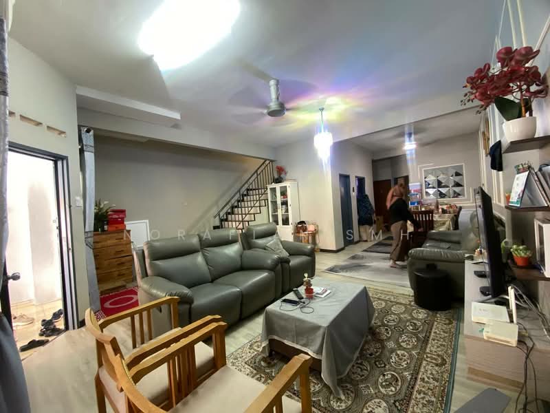 2-storey Terraced House for Sale in Banting (Selangor) - Norafian SMH - PropertyGuru.com.my
