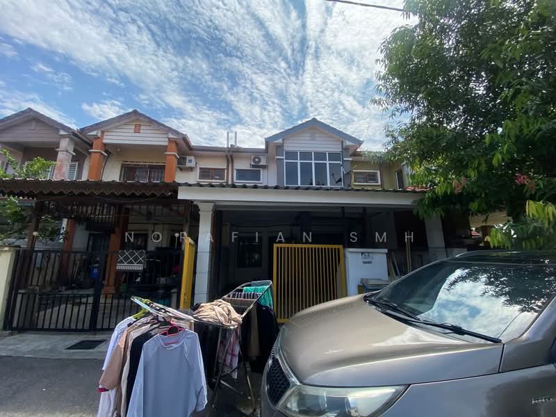 2-storey Terraced House for Sale in Banting (Selangor) - Norafian SMH - PropertyGuru.com.my