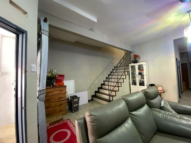 2-storey Terraced House for Sale in Banting (Selangor) - Norafian SMH - PropertyGuru.com.my