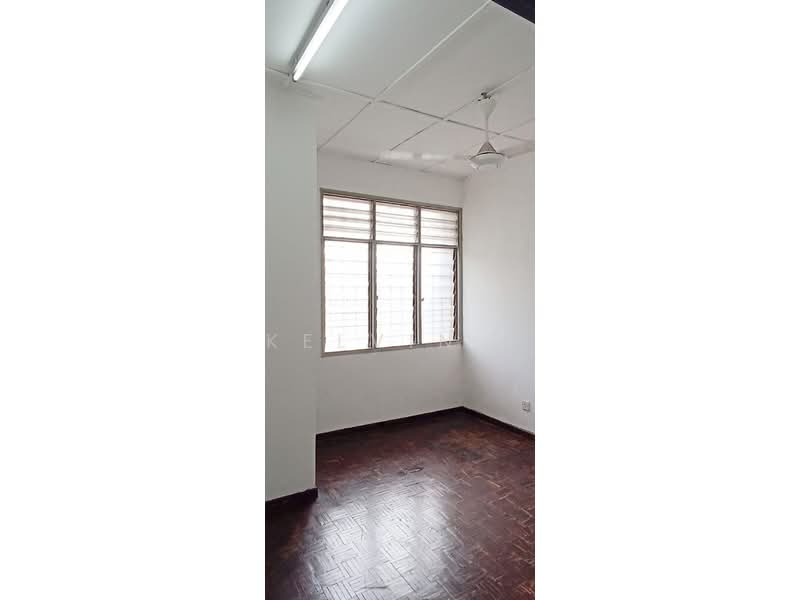 Rumah Teres 2 Tingkat untuk Dijual di Bandar Bukit Beruntung (Bukit Beruntung) - Kelvin . - Interior - PropertyGuru.com.my