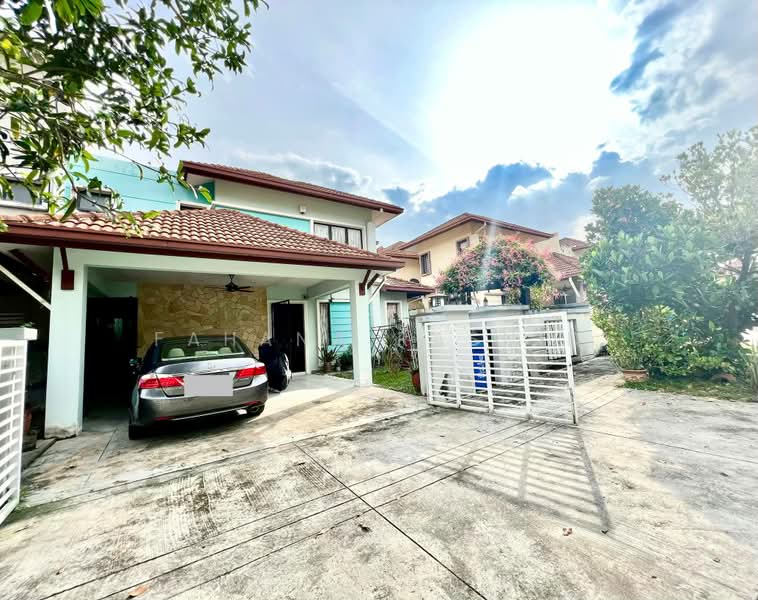 Cluster House for Sale in Seksyen U9 (Shah Alam) - Fahana Rashid - Exterior - PropertyGuru.com.my