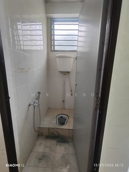 Shop / Office for Rent in Mutiara Bukit Raja (Kapar) - M.K. Heng - Bathroom - PropertyGuru.com.my