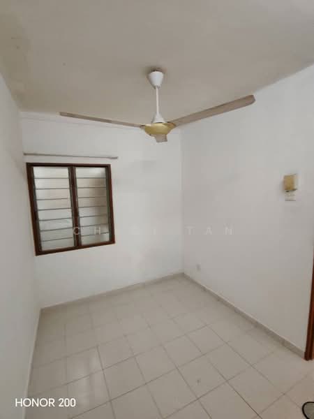Apartment for Rent at Pangsapuri Semarak - Chloe Tan - Interior - PropertyGuru.com.my