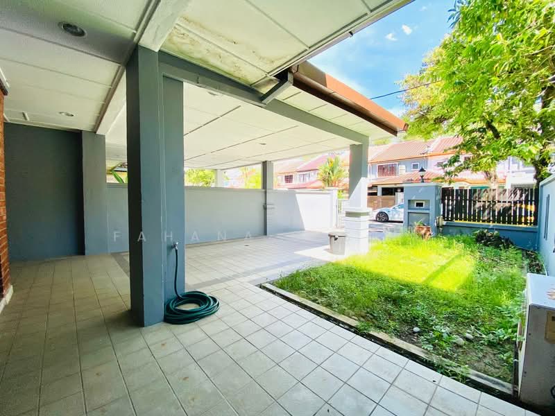 Rumah Teres 2 Tingkat untuk Dijual di Tropicana (Petaling Jaya) - Fahana Rashid - Exterior - PropertyGuru.com.my
