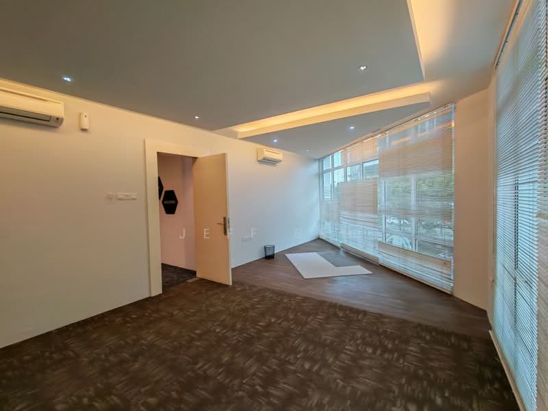 Pejabat untuk Disewa di Bandar Putra Permai (Seri Kembangan) - Jeff Beh - Interior - PropertyGuru.com.my