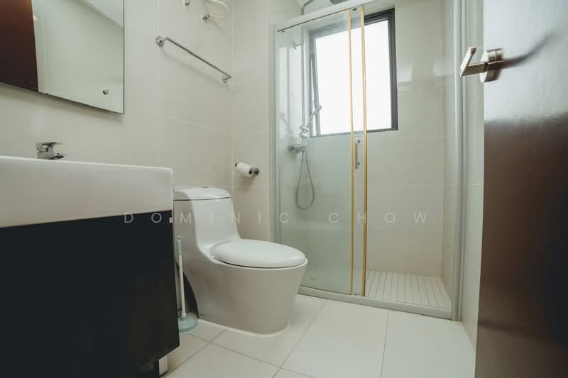 Kondominium untuk Disewa di Kings Bay @ Country Garden Danga Bay - Dominic Chow - Bathroom - PropertyGuru.com.my