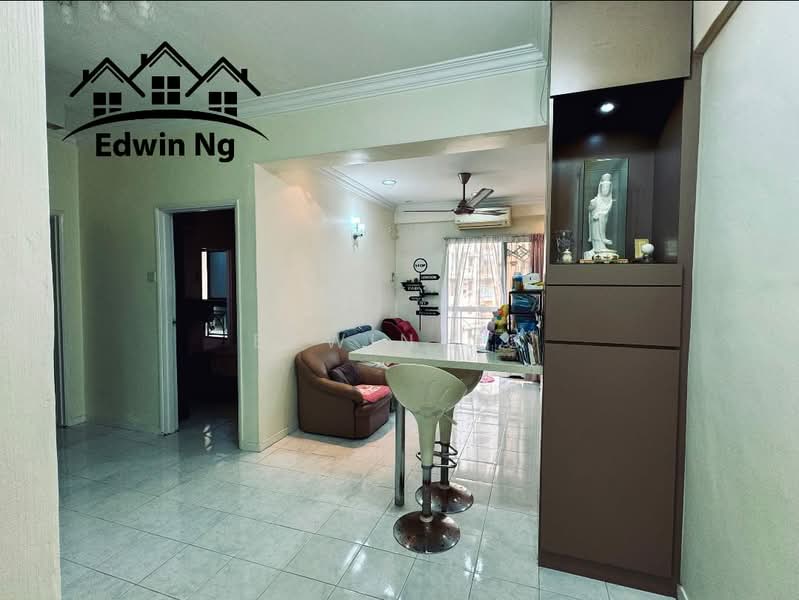 Kondominium untuk Dijual di Taman Desa Relau 2 - Edwin Ng - Living Room - PropertyGuru.com.my