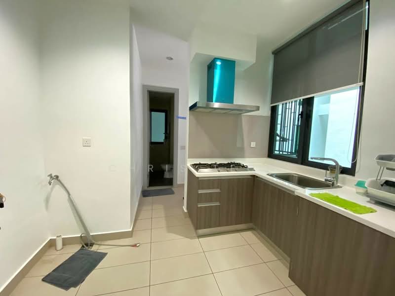 Kondominium untuk Dijual di The LIGHT COLLECTION II - Chris Teoh - Kitchen - PropertyGuru.com.my