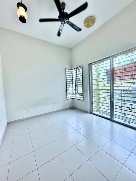 Rumah Kluster untuk Dijual di Alam Suria (Puncak Alam) - Hazeman Omar - Interior - PropertyGuru.com.my