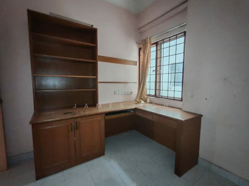 Kondominium untuk Dijual di Desa Cindaimas - James Loh - Study - PropertyGuru.com.my